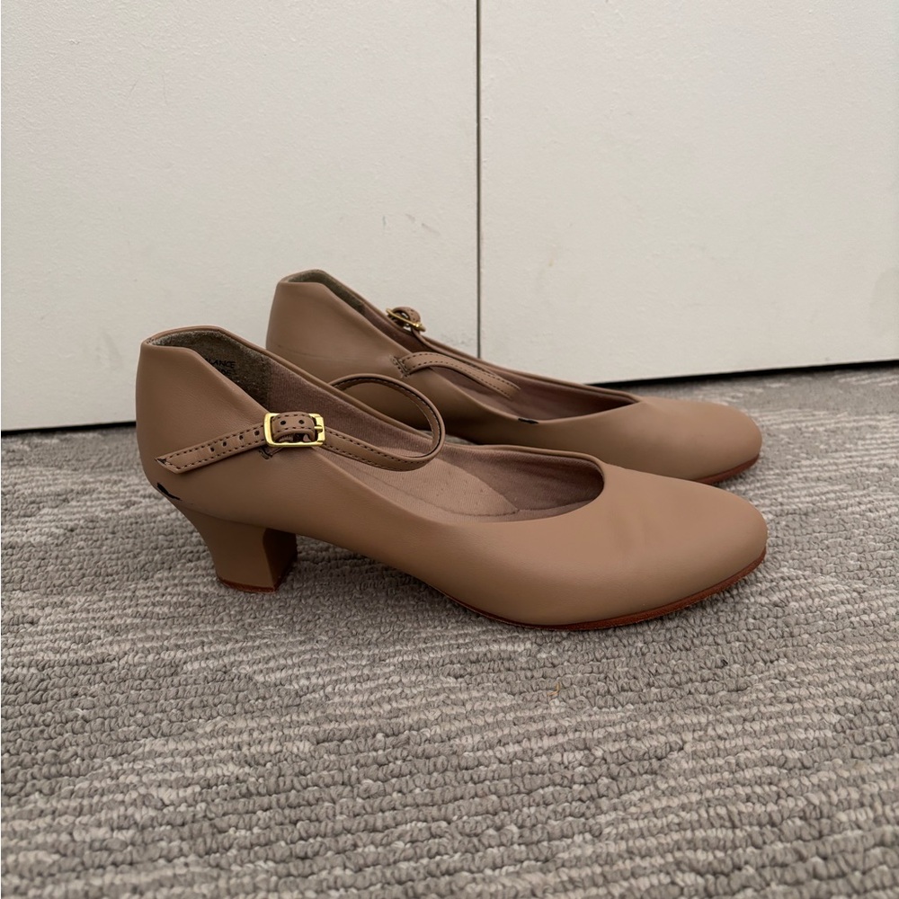 Tan Character Shoes
